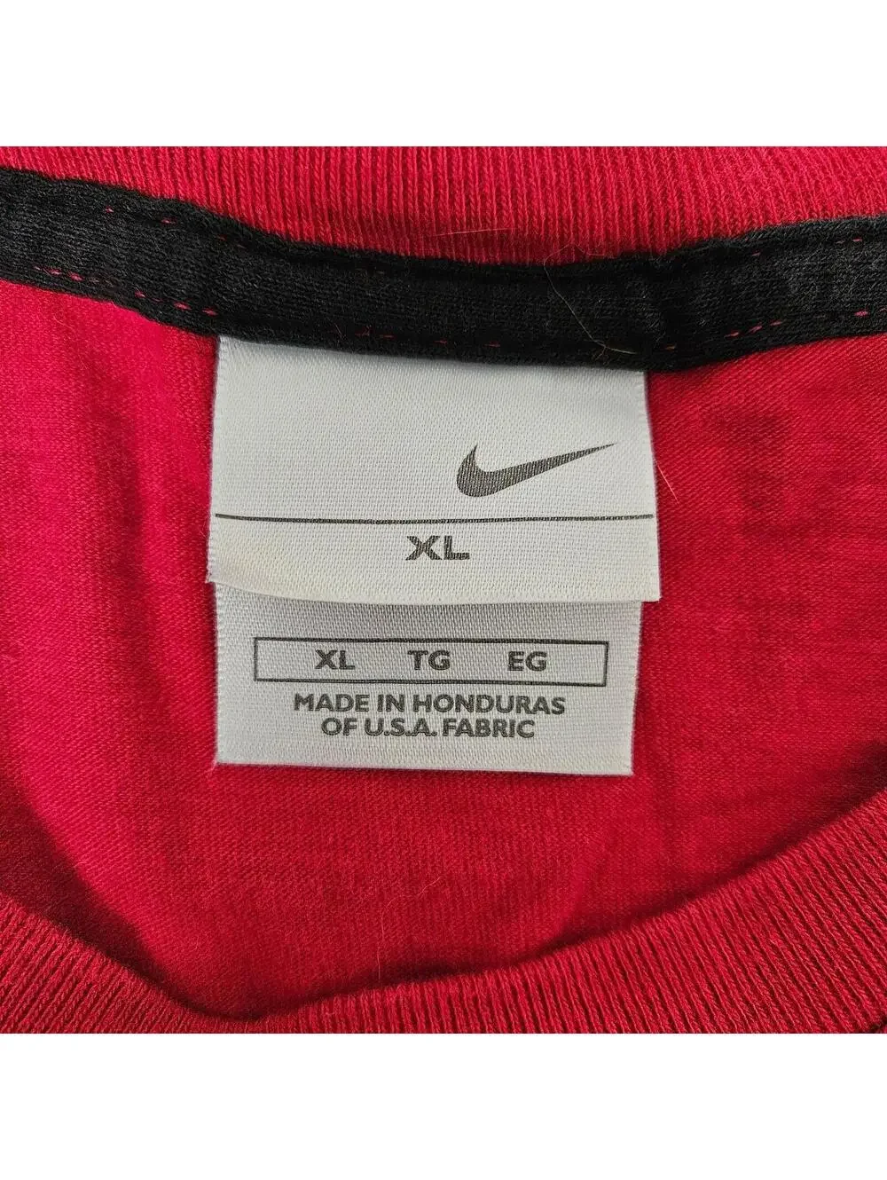 Nike Warrior T Shirt Mens XL Red Black Graphic Swoosh Short Sleeve Cotton